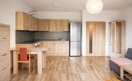 Pronájem bytu 1+kk 32 m², Lomená, Velká Bíteš, okres Žďár nad Sázavou