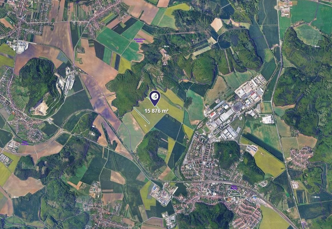 Prodej pole 4 961 m² – fotografie 2