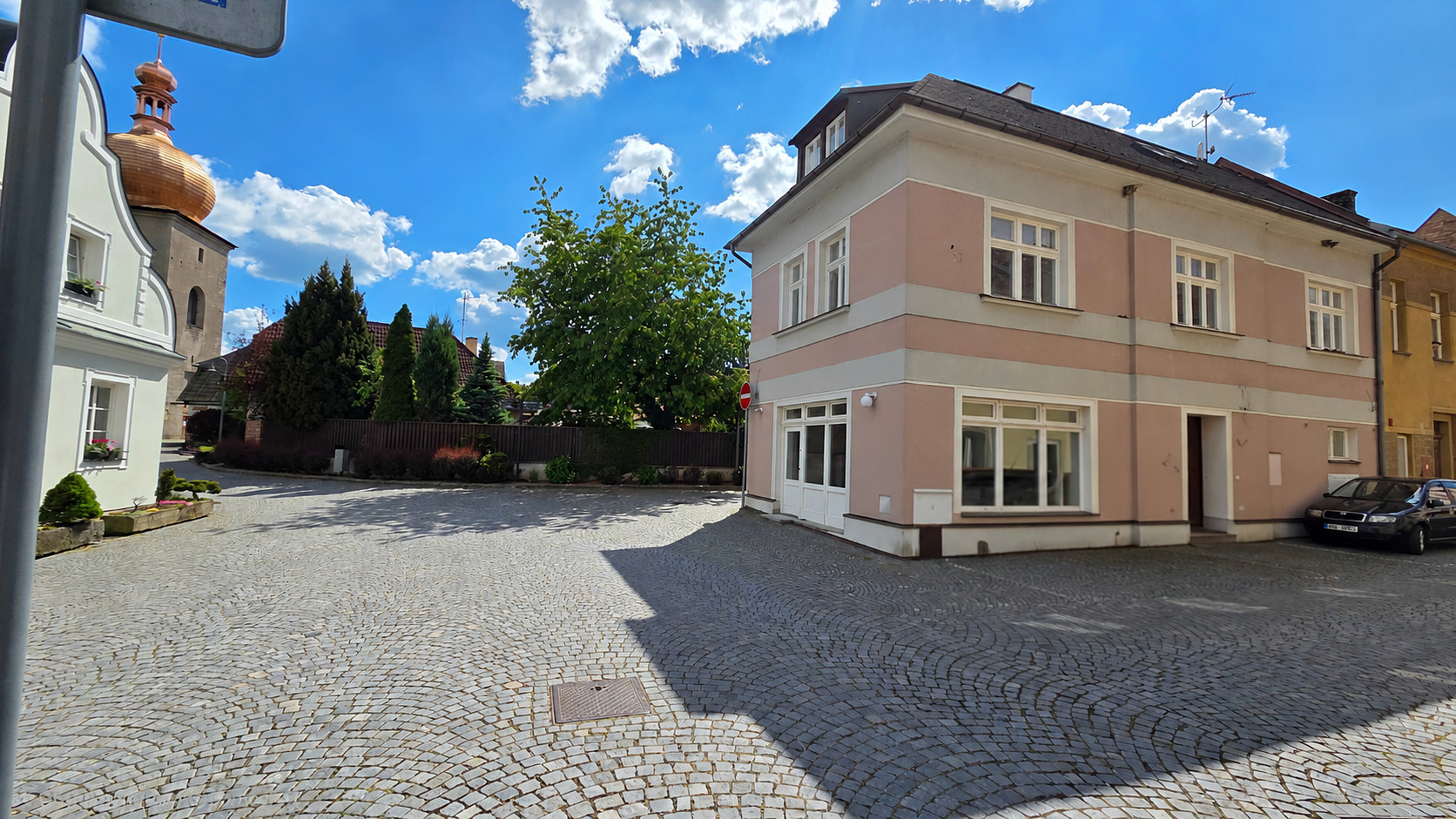 Prodej domu 219 m² s pozemkem 89 m²