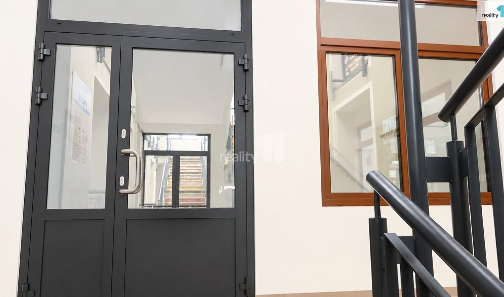 Pronájem obchodních prostor 40 m², Ostrava – náhled fotky 3