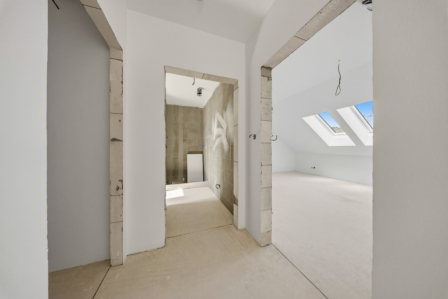 Prodej domu 241 m² s pozemkem 336 m² – fotografie 2