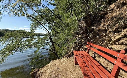 Prodej chaty/chalupy 36 m² s pozemkem 1 m², Hluboká nad Vltavou - Kostelec, okres České Budějovice