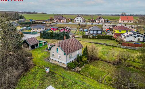 Prodej domu 66 m² s pozemkem 2 539 m², Nádražní, Skřivany, okres Hradec Králové