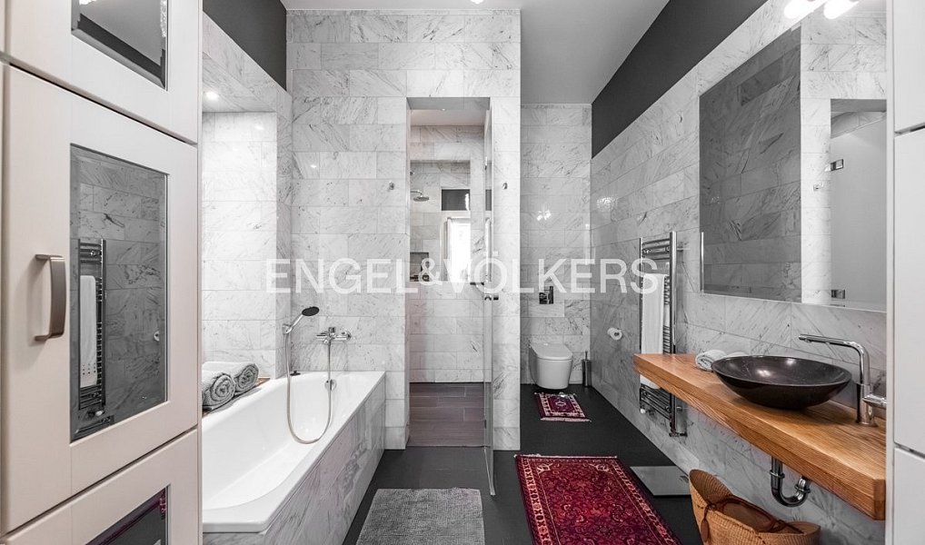 Pronájem bytu 4+kk 187 m², Praha – náhled fotky 12