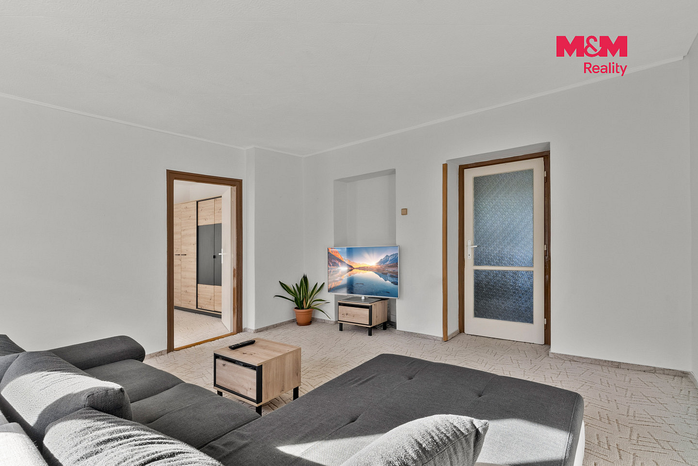 Prodej bytu 2+1 68 m² – fotografie 2