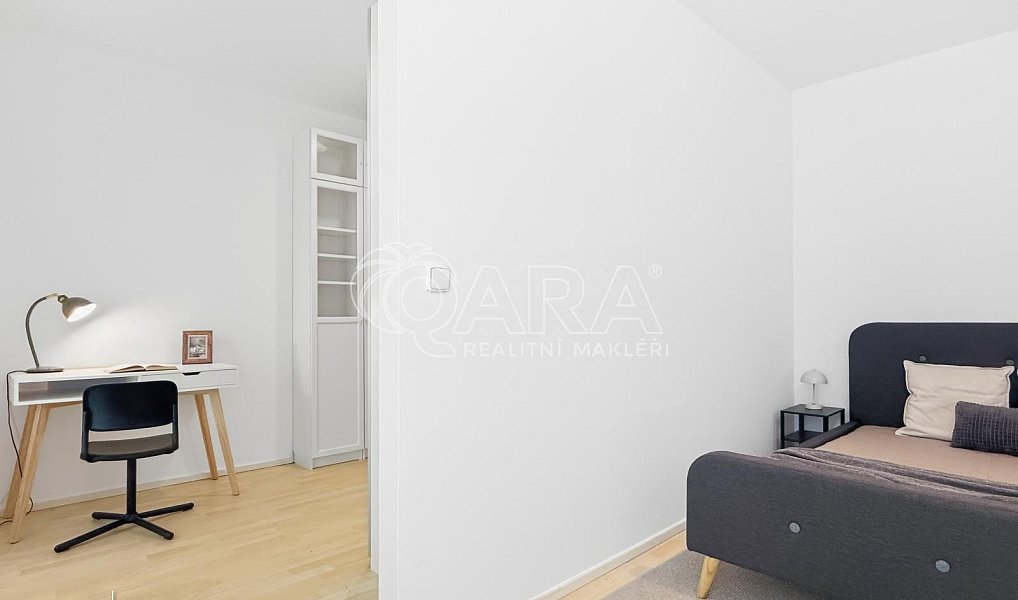 Prodej bytu 2+kk 101 m², Praha – náhled fotky 13
