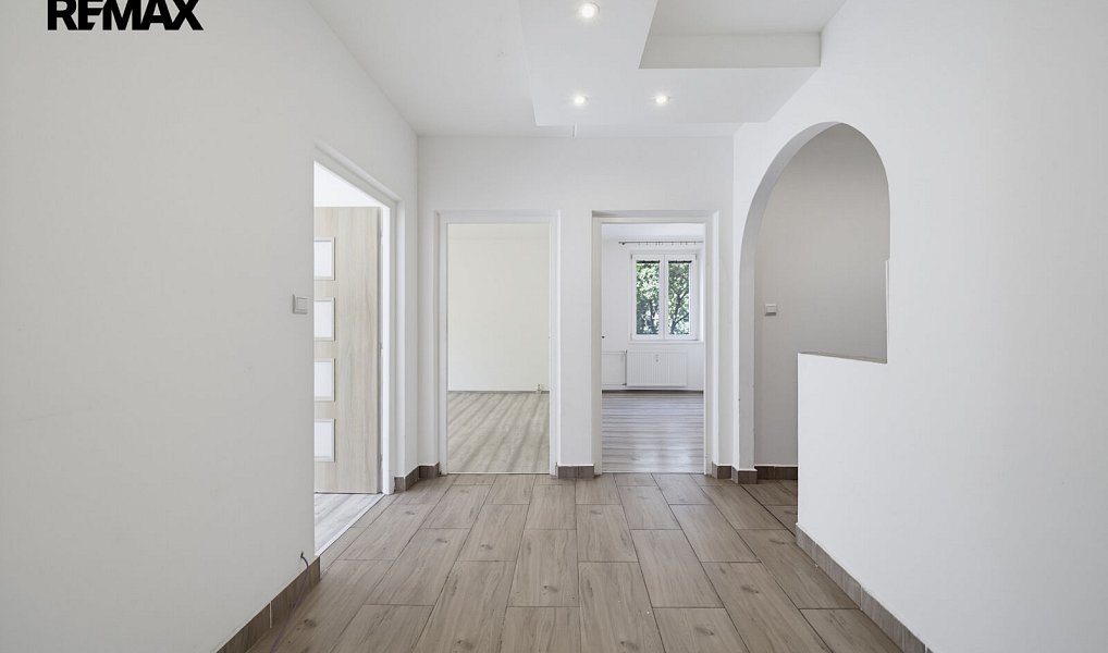 Prodej bytu 4+1 77 m², Chomutov – fotka 1 z 28