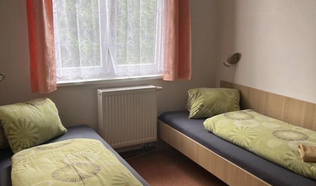 Prodej ubytovacího objektu 300 m², Horní Bečva – náhled fotky 6
