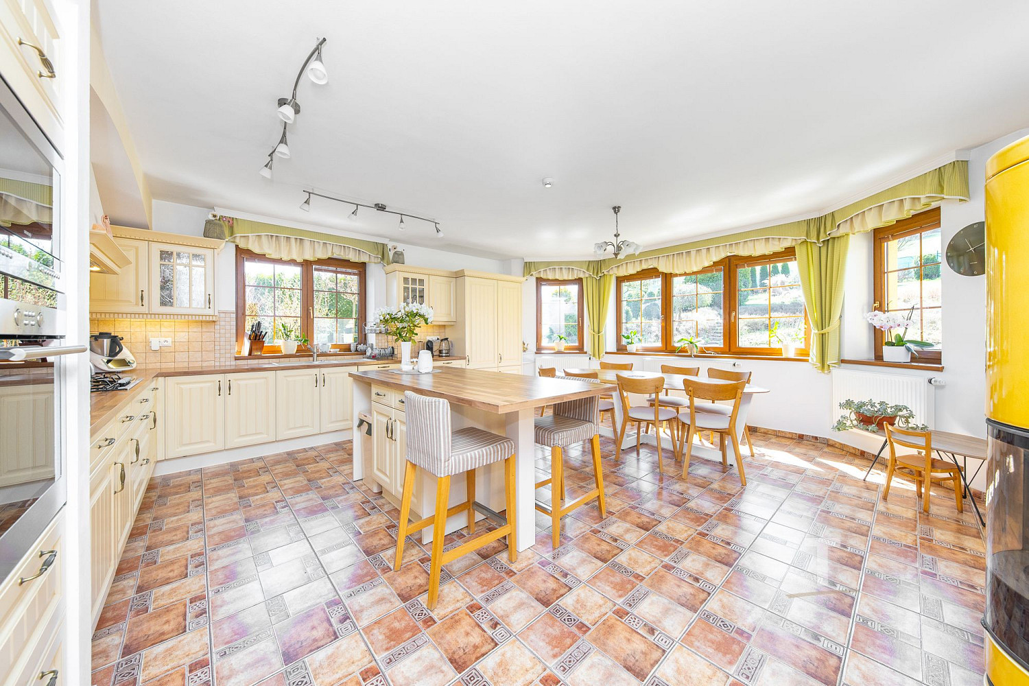 Prodej domu 232 m² s pozemkem 3 382 m² – fotografie 5