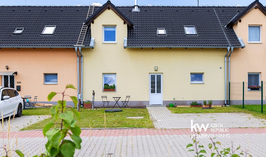 Prodej domu 128 m² s pozemkem 248 m², Kosořice – náhled fotky 32