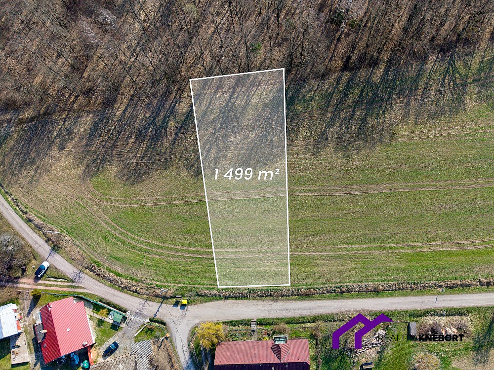 Prodej stavebního pozemku 1 499 m²