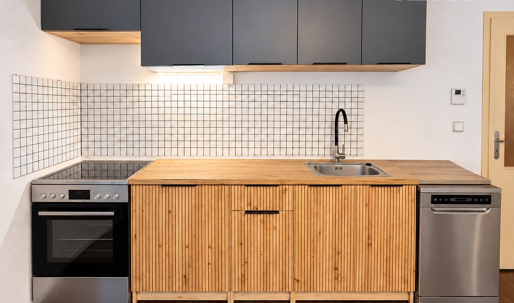 Pronájem bytu 2+kk 47 m², Praha – náhled fotky 3
