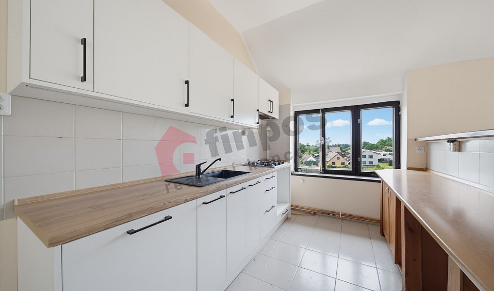 Pronájem bytu 6+kk 180 m², Divišov – náhled fotky 8