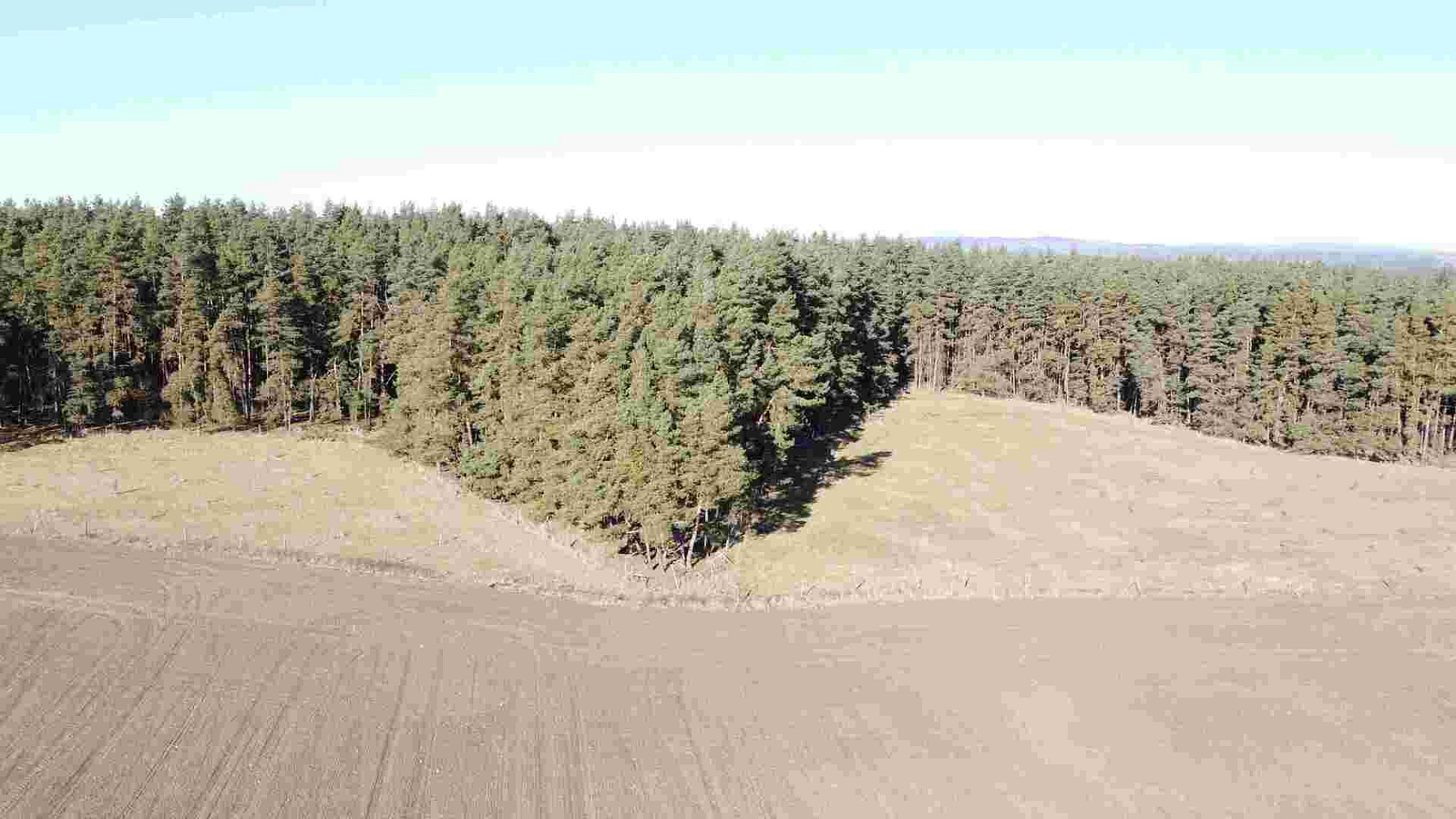 Prodej pozemku 4 563 m²