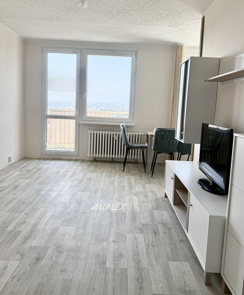 Pronájem bytu 2+kk 60 m² – fotografie 5