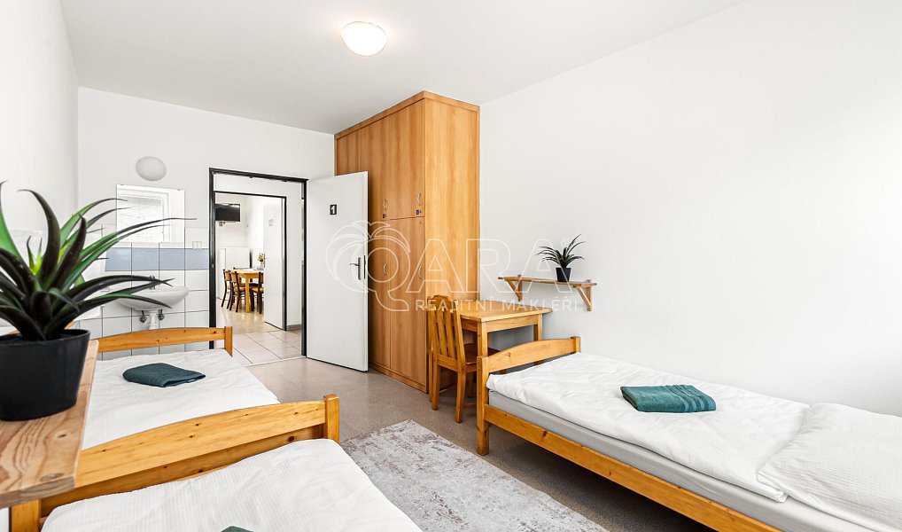 Prodej výrobních prostor 2 971 m², Praha – náhled fotky 8