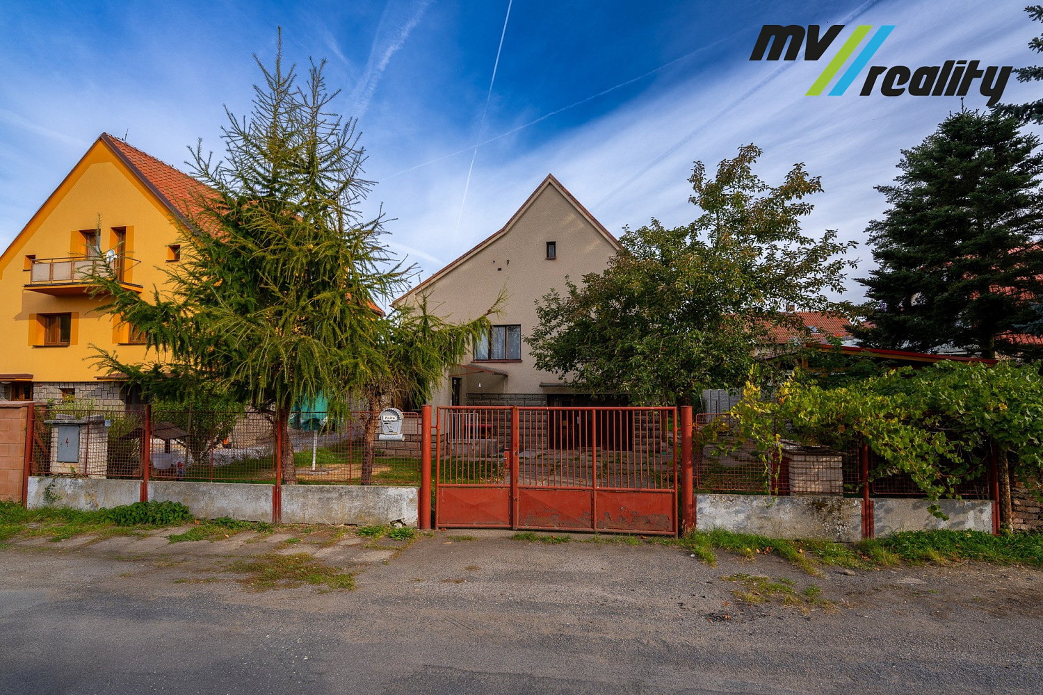 Prodej domu 91 m² s pozemkem 783 m² – fotografie 2