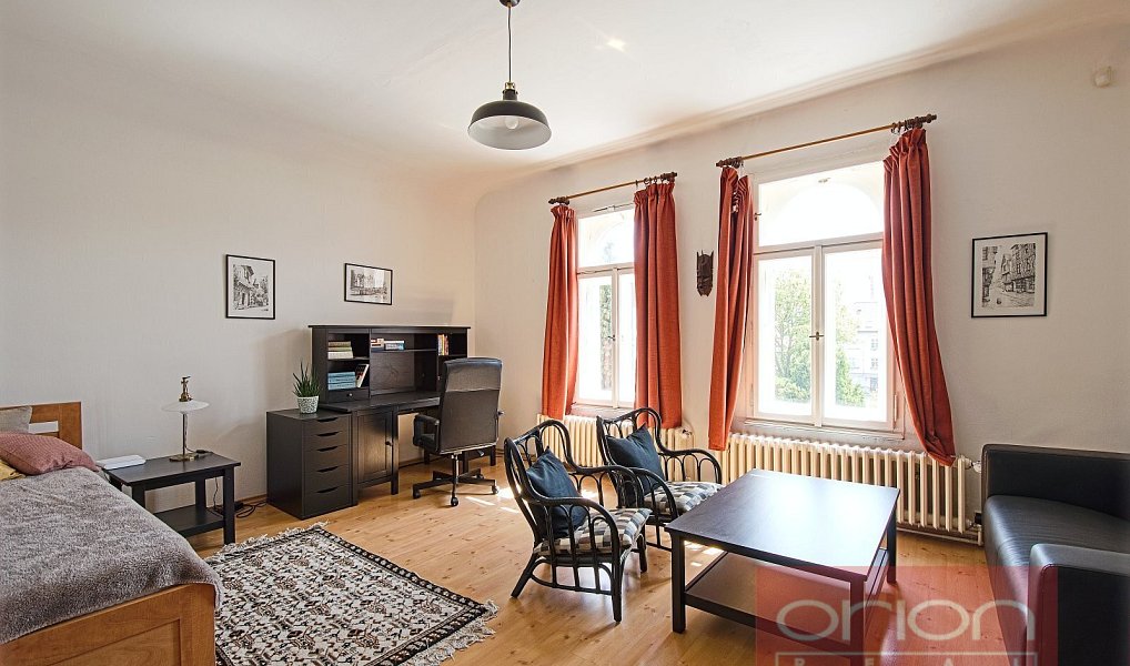 Prodej domu 392 m² s pozemkem 788 m², Praha – náhled fotky 9