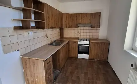 Pronájem bytu 3+1 67 m², Sofijská, Tábor
