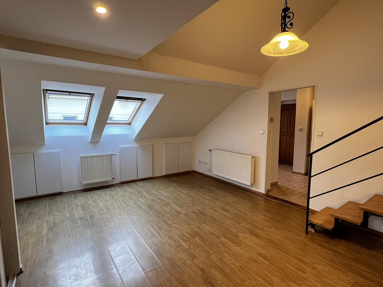 Pronájem bytu 1+kk 41 m² — photo 3