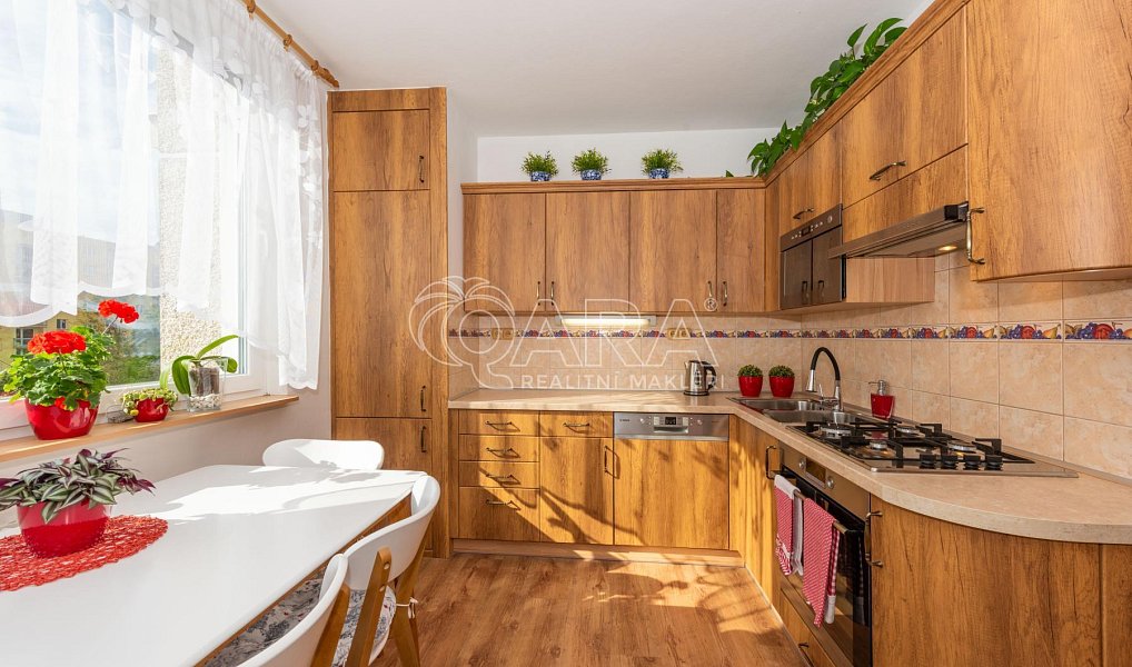 Prodej bytu 3+1 69 m², Trutnov – náhled fotky 3