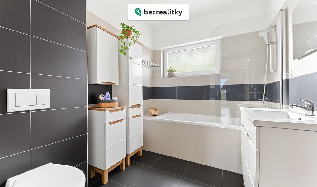 Prodej domu 120 m² s pozemkem 474 m², Bašť – náhled fotky 11