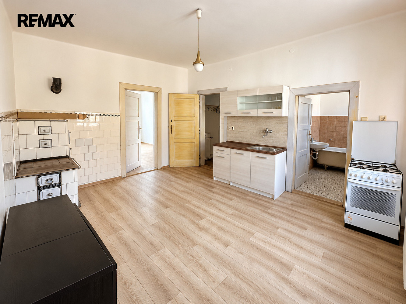 Pronájem bytu 2+1 72 m² – fotografie 5