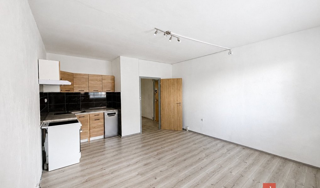 Pronájem bytu 2+kk 41 m², Nový Bor – náhled fotky 4