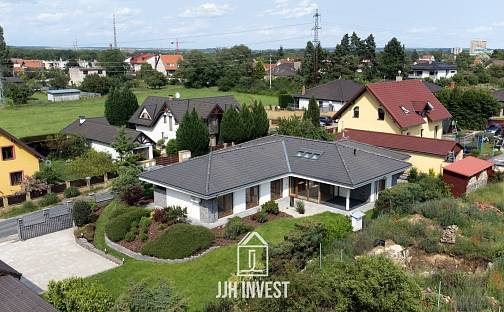 Prodej domu 190 m² s pozemkem 920 m², Seifertova, Neratovice, okres Mělník