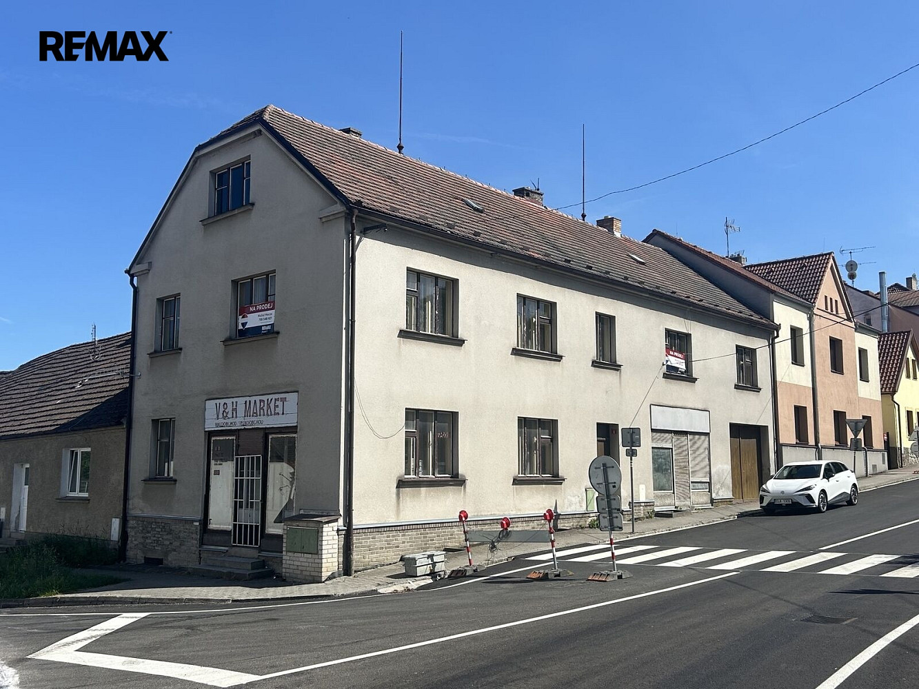 Prodej domu 320 m² s pozemkem 340 m²