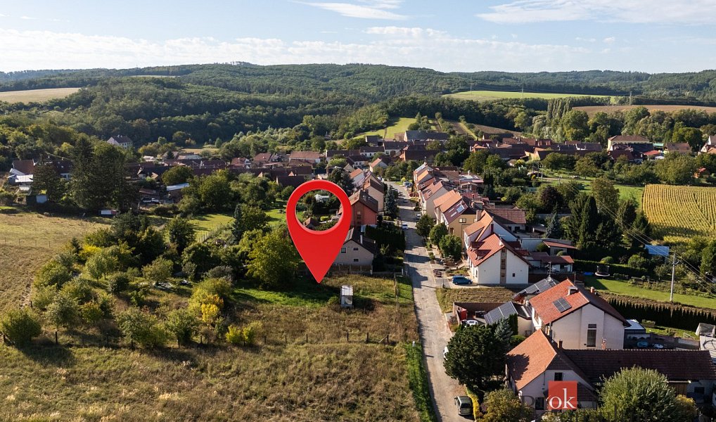 Prodej stavebního pozemku 1 241 m², Prštice – náhled fotky 13