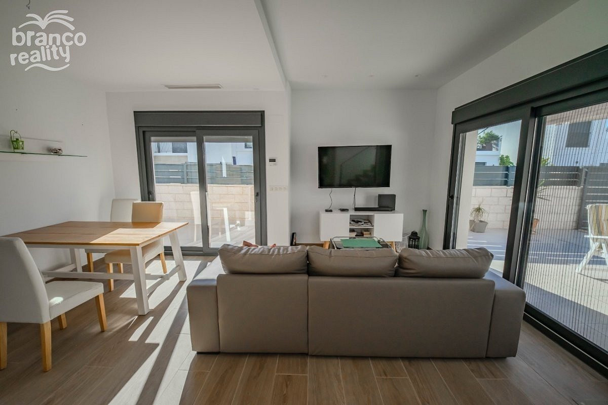 Prodej domu 162 m² s pozemkem 500 m² - Vista 5
