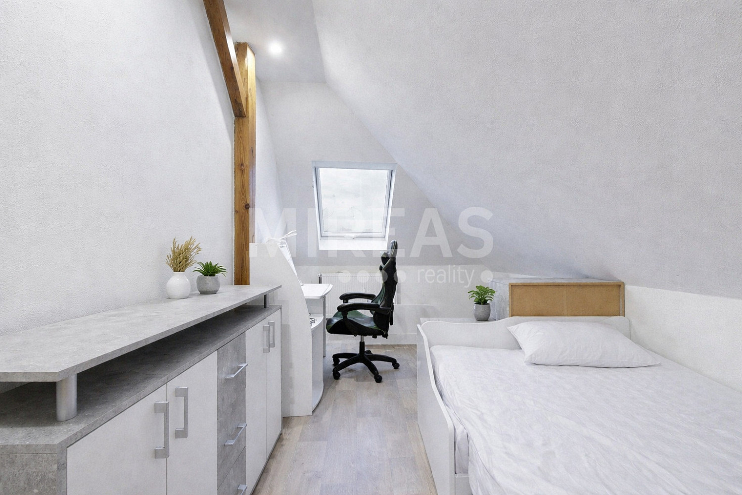 Prodej bytu 4+1 88 m² – fotografie 5