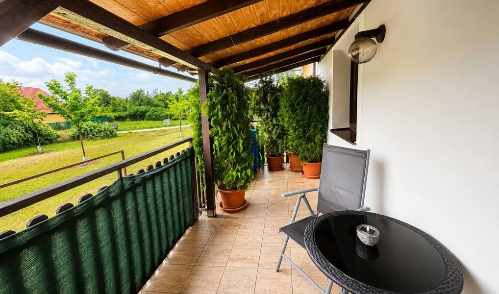 Prodej bytu 3+1 72 m², Milovice – náhled fotky 6
