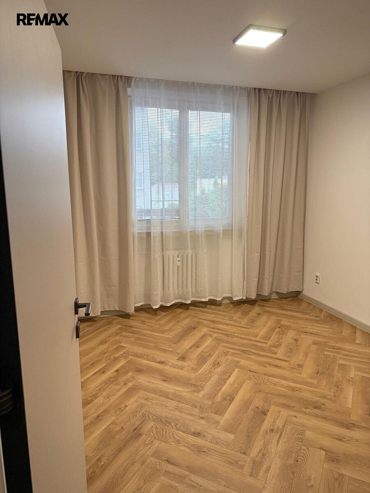 Pronájem bytu 2+1 61 m² – fotografie 5