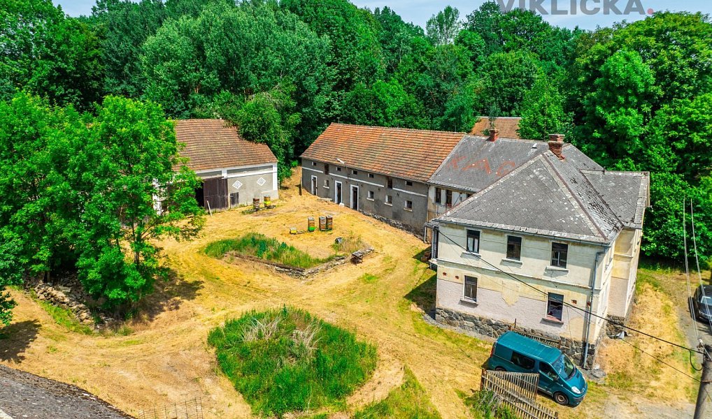 Prodej chaty/chalupy 700 m² s pozemkem 4 770 m², Hostouň – náhled fotky 2
