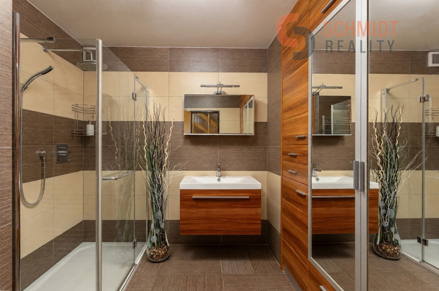 Prodej ubytovacího objektu 259 m² – fotografie 2