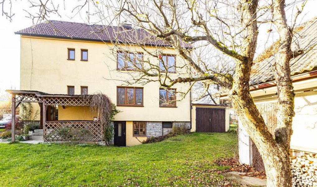Prodej domu 220 m² s pozemkem 815 m², Studená – náhled fotky 29