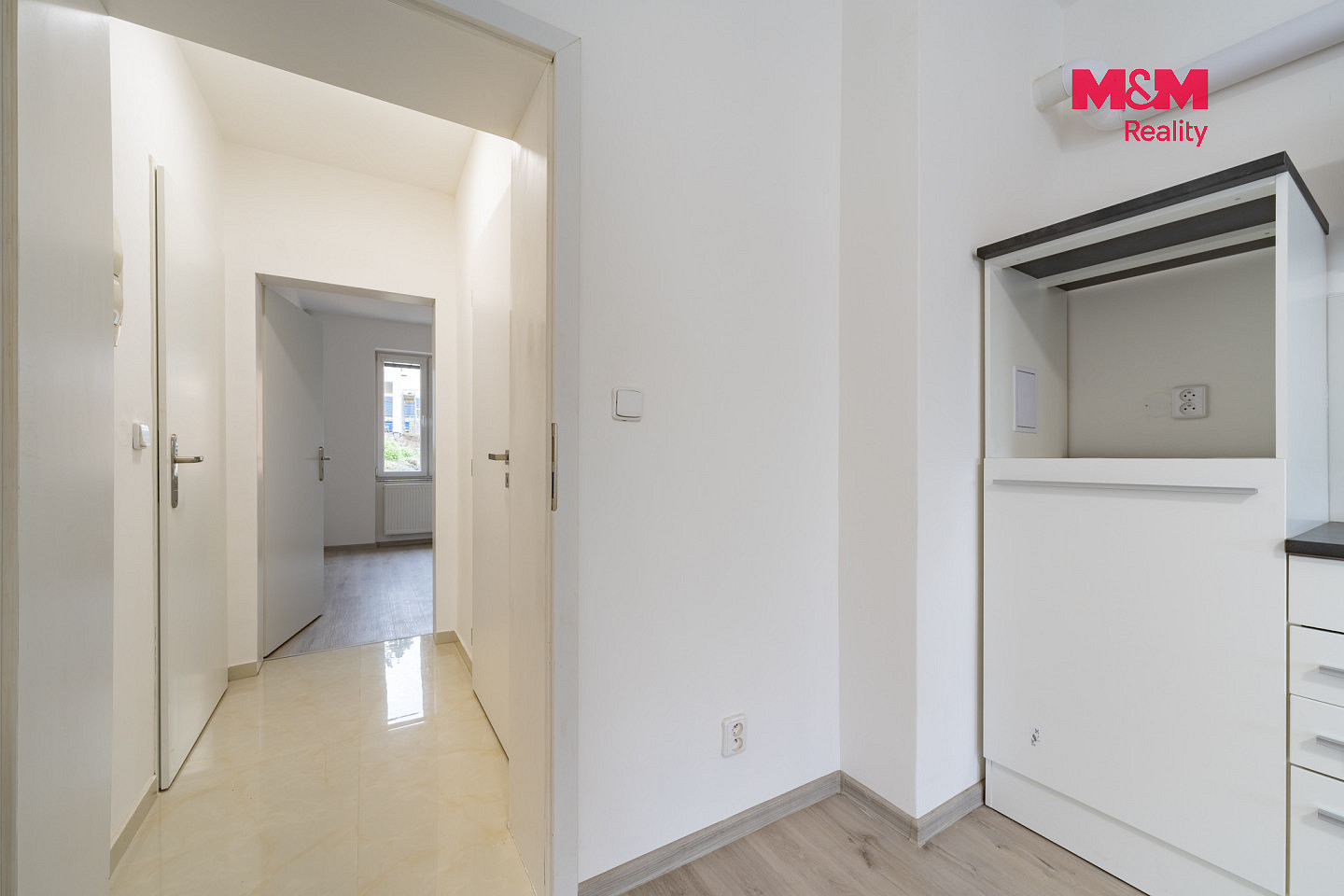 Pronájem bytu 2+kk 55 m² – fotografie 5