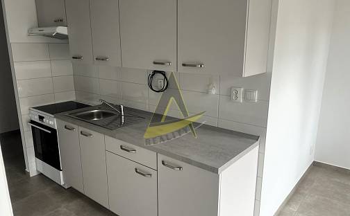 Pronájem bytu 3+1 70 m², Na Vyhlídce, Kaplice, okres Český Krumlov