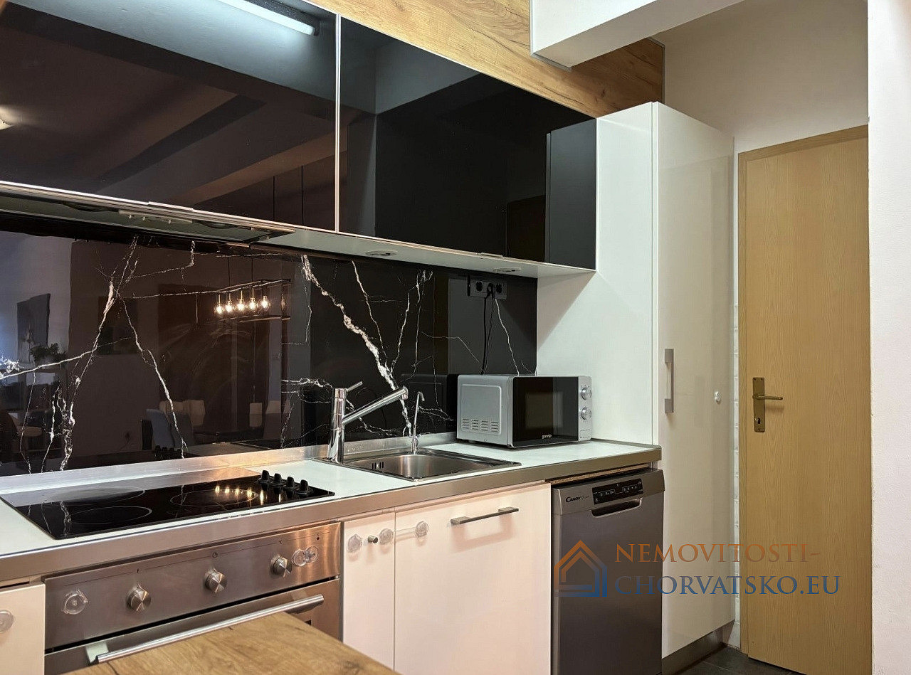 Prodej bytu 2+kk 88 m² - Więcej