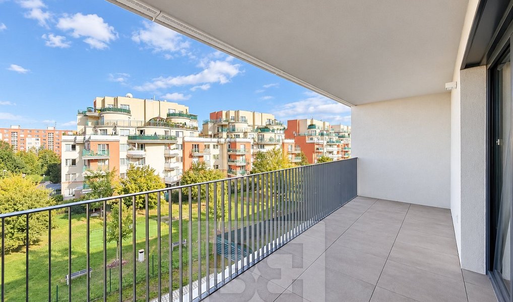Pronájem bytu 1+kk 31 m², Praha – náhled fotky 4