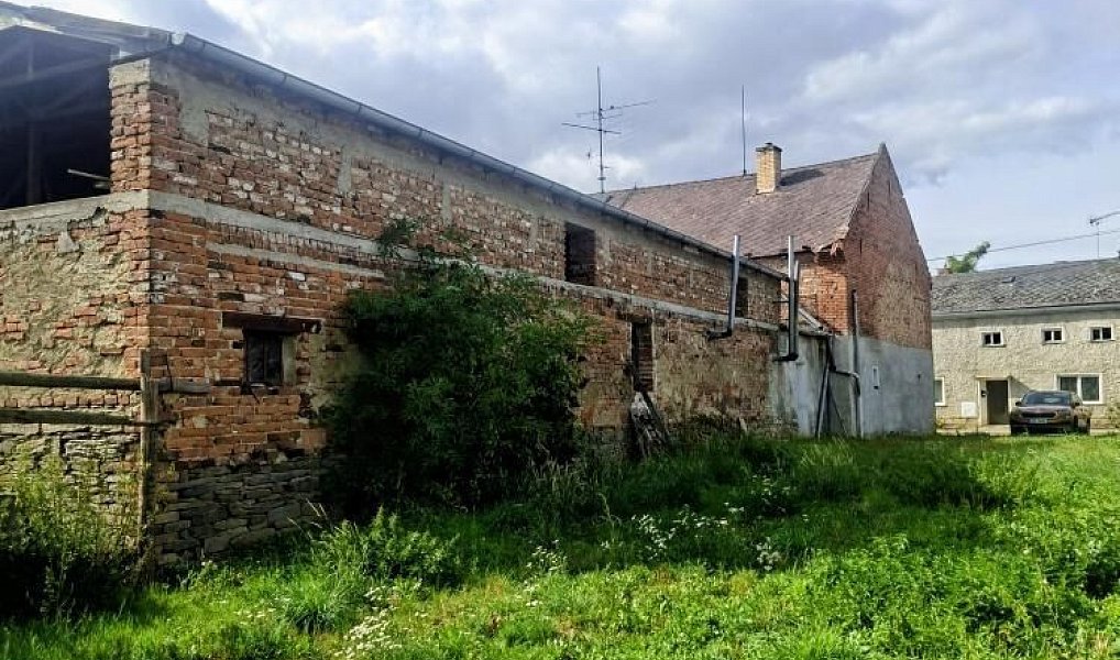 Prodej zemědělského objektu 250 m², Loučany – náhled fotky 4