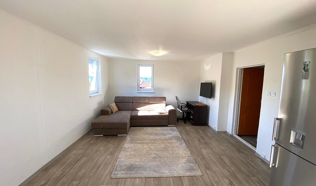 Prodej bytu 3+kk 74 m², Karlovy Vary – náhled fotky 8
