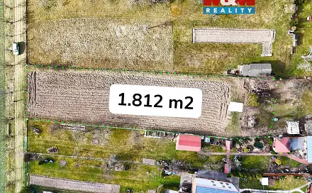 Prodej stavebního pozemku 1 812 m², Holasovice - Loděnice, okres Opava