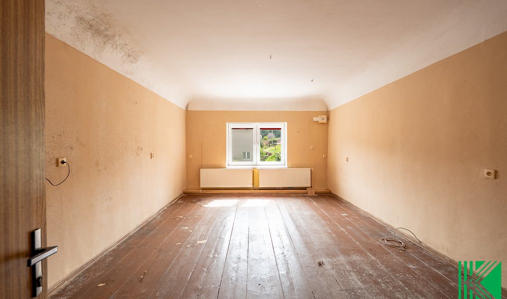 Prodej domu 220 m² s pozemkem 1 376 m², Bernartice – náhled fotky 21