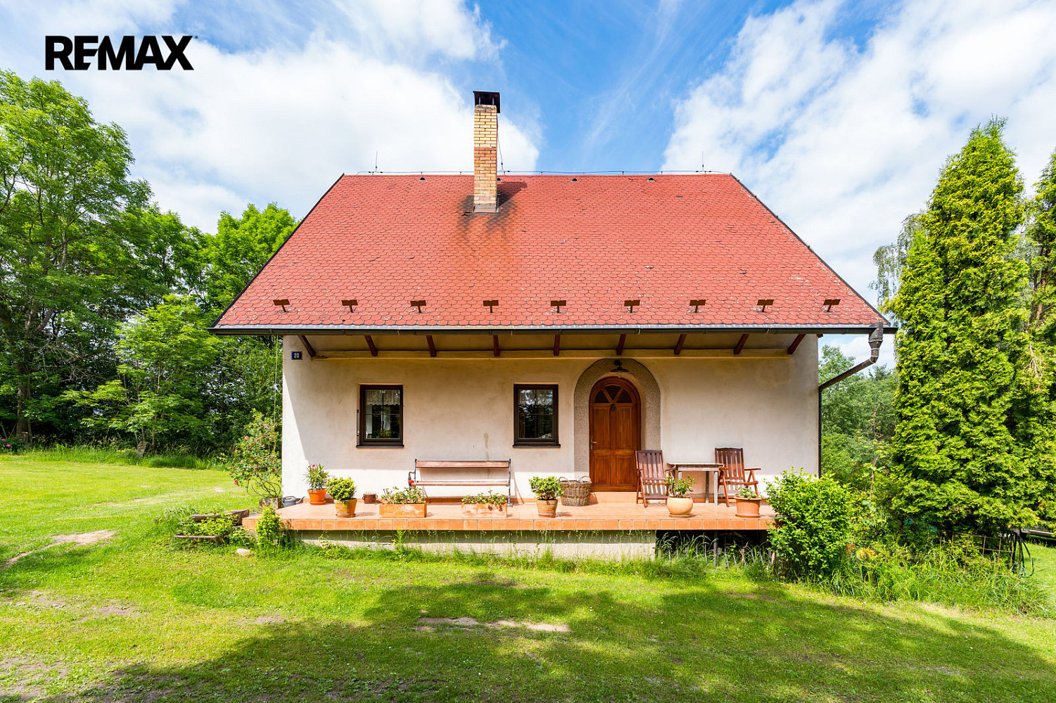 Prodej domu 150 m² s pozemkem 4 942 m² — photo 2