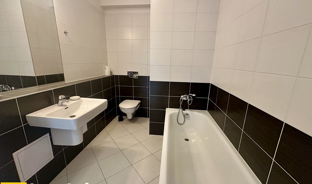 Pronájem bytu 2+kk 46 m², Praha – náhled fotky 8