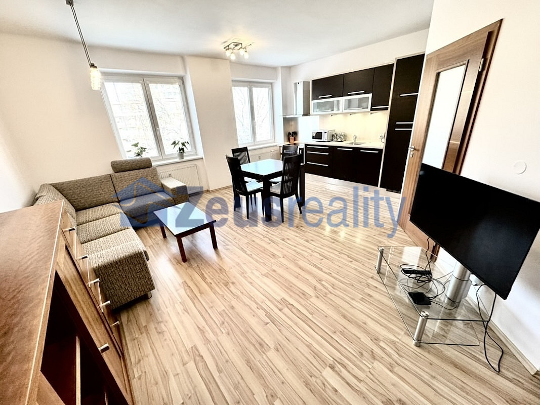 Pronájem bytu 2+kk 64 m² — photo 5