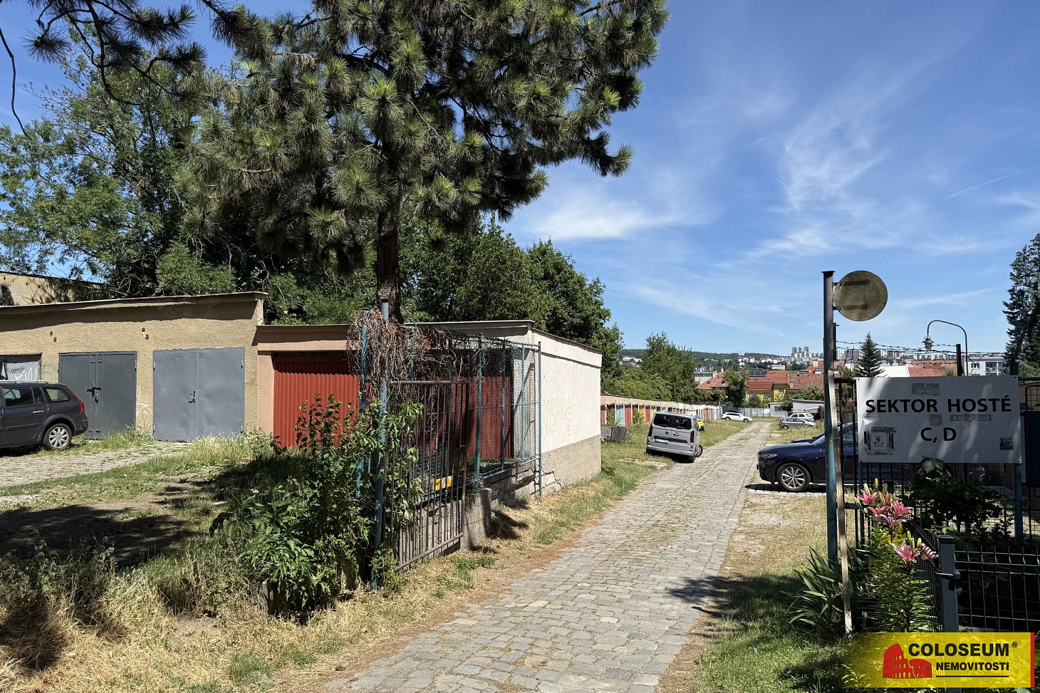 Brno - královo pole, garáž, 16 m2, bez elektřiny - garáž — photo 5